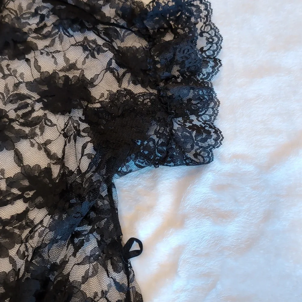 Fredericks of Hollywood lace robe crotchless panty 90's floral flowers Vintage